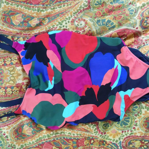 Athelta Small Petite Hermosa One Piece Swimsuit - 2022 Sold Out Size! - Picture 4 of 6